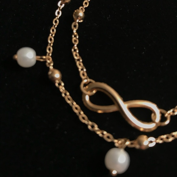 Infinity with pearls anklet - Picture 6 of 8